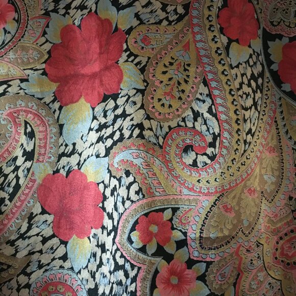 Y2K Made in Canada Vintage Paisley Keyhole Gothic Maid Top - Picture 4 of 14